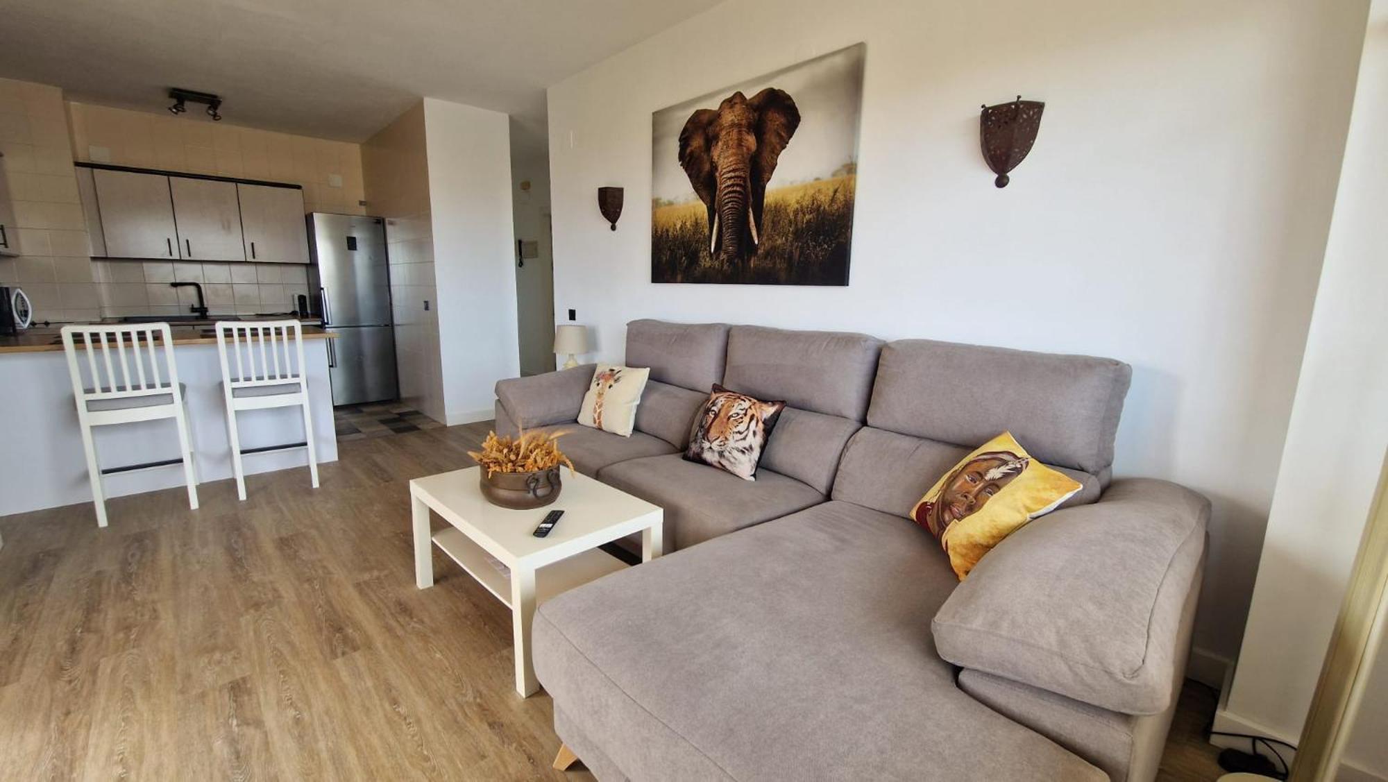 Sea Views Torrequebrada, 1 Bedroom Apartment *